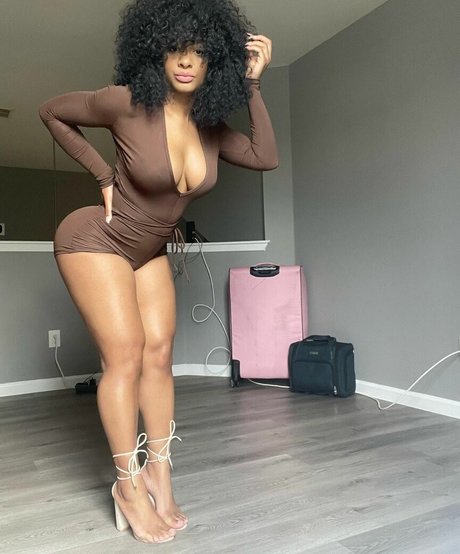 ashaughnfitness heiße xxx foto