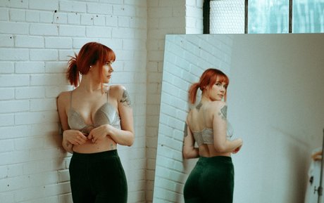 Rosemoontv erwachsene sexy bild