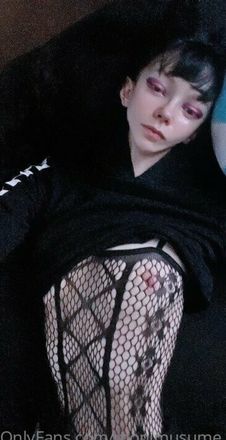 Monimusume xxx schöne foto