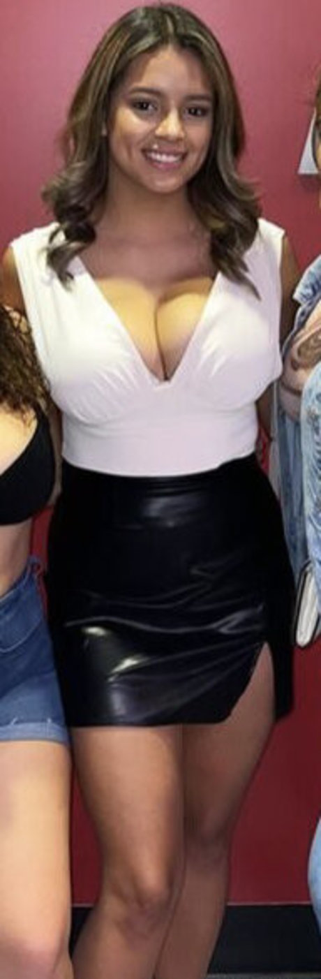 vollbusige rothaarige onlyfans beste hübsche galerien