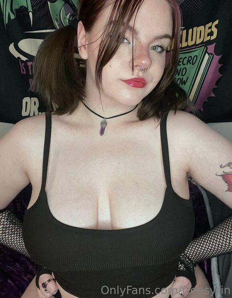 freesyrin xxx pornostar archiv