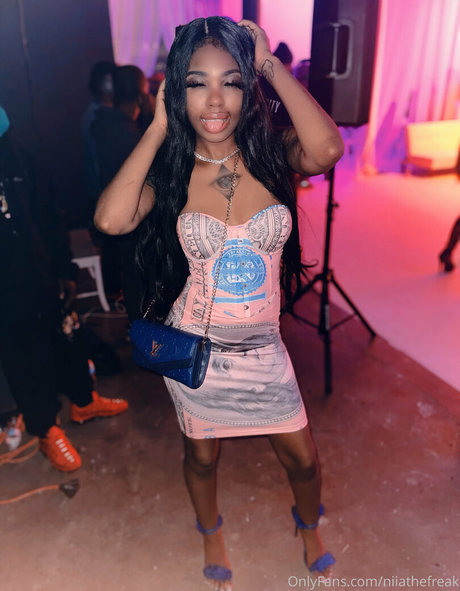 niiathefreak perfekte hd galerien