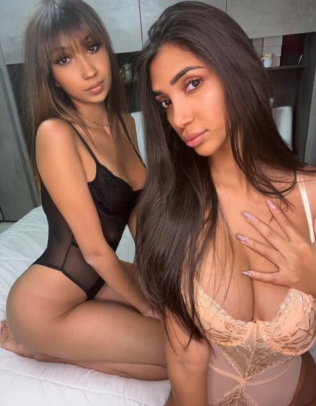 naomidecrescenzo erotische nackte galerie