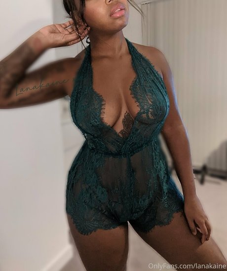 lanakaine nackte pornostar foto