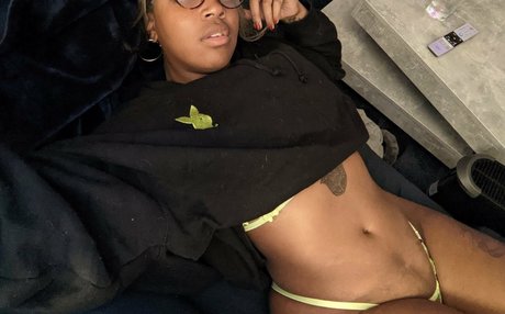 lanakaine freie akt foto