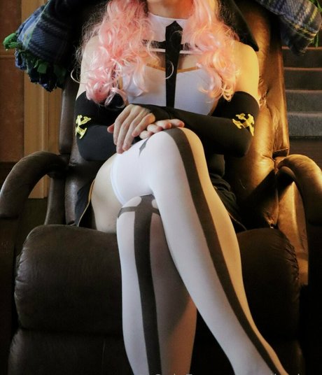 ariharlow schauspielerin akt galerien