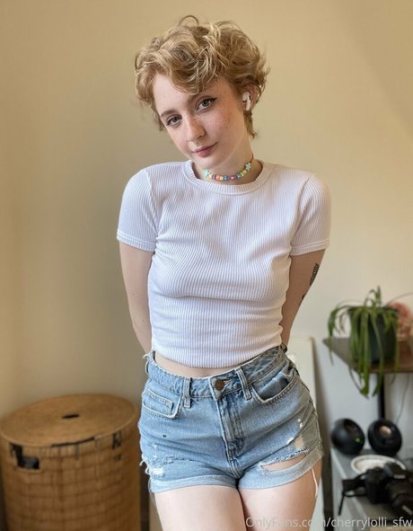 cherrylolli sfw hd erwachsene foto