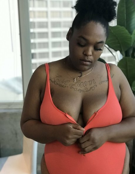 jchanel12 pornostar erwachsene foto