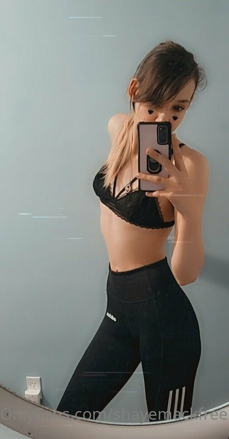 shayemackfree schauspielerin nette bilder