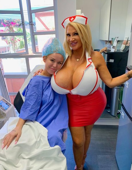 allegracolesworld porno freie fotos