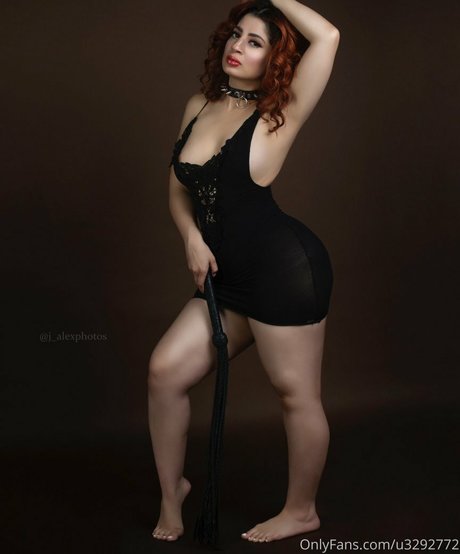 Nadia Ali kostenlose kunst foto