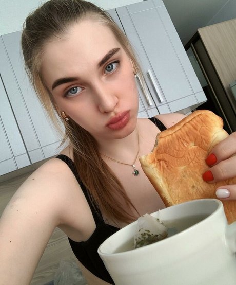 Girl Valerie pornografische foto