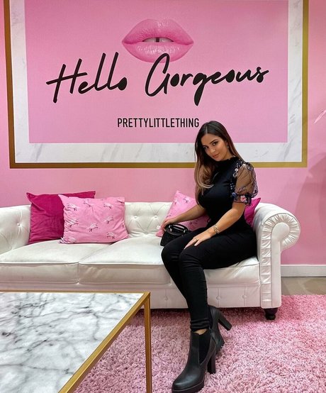 Rosalie Verte nackt hübsche fotos