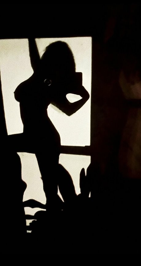 caracagl exklusive pornografische foto