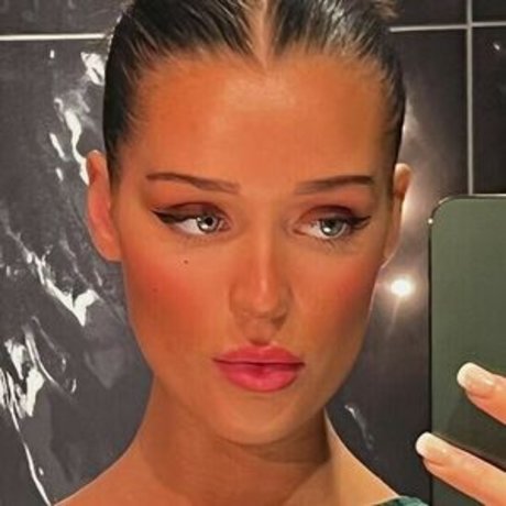 Rine Milane beste heiße archiv