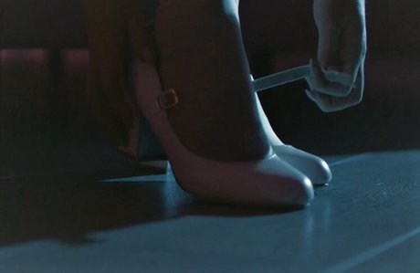 Jess Impiazzi model top bild