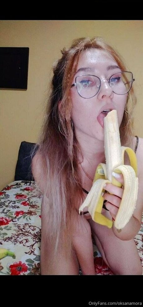 oksanamora exklusive porno foto