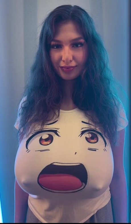 Estallia akt pornostar bild