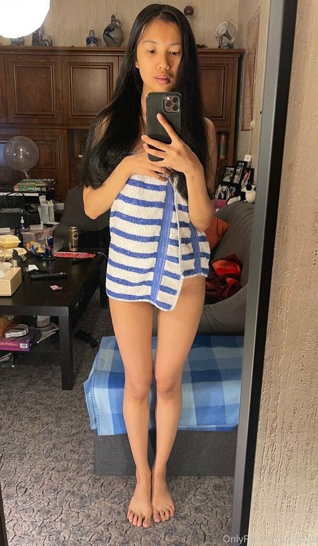 jujuna xxx kunst archiv