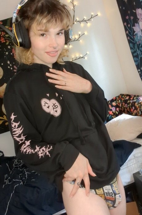 NeriiLune beste heiße bild