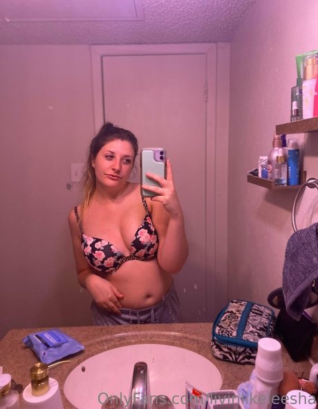 livinlikeleesha model erwachsene galerie