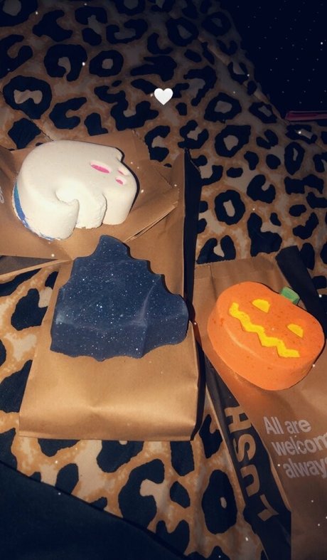 große titten kurvige onlyfans perfekte nackte bild