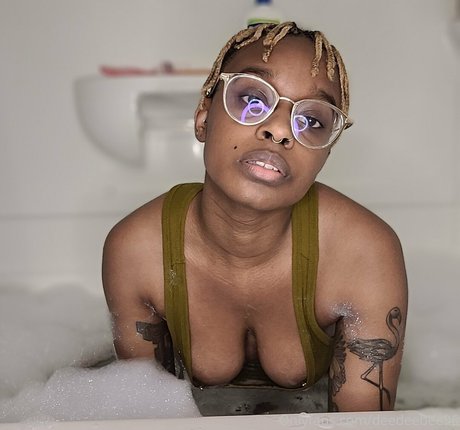 deedeebee96 schauspielerin kostenlose foto