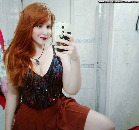 Amanda Monteiro model nackten bilder