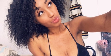 dünne ebenholz-onlyfans freie porno galerie