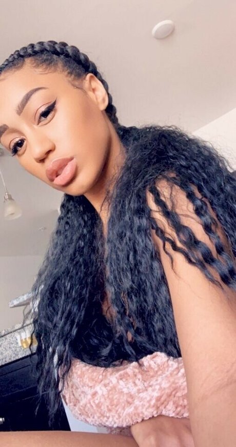 Nia Simone erotische kunst foto