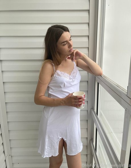 lovelygirlliza sexy nackten archiv