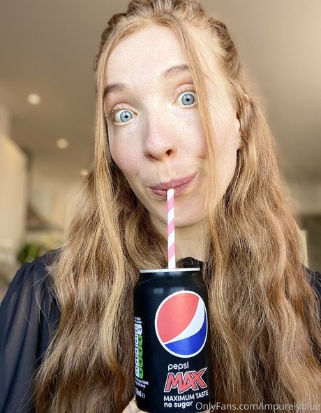 purelyblue schauspielerin heiße galerie