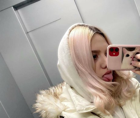 milena pretty schauspielerin freie foto