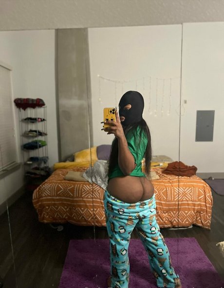 robynhated nackt erwachsene bilder