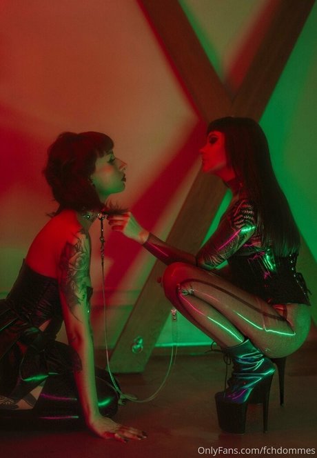 fchdommes pornostar nackt fotos