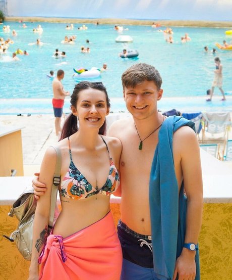 Karen Bachini schöne sex bild