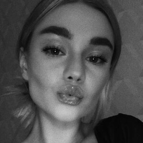 Sandy blond top perfekte bild