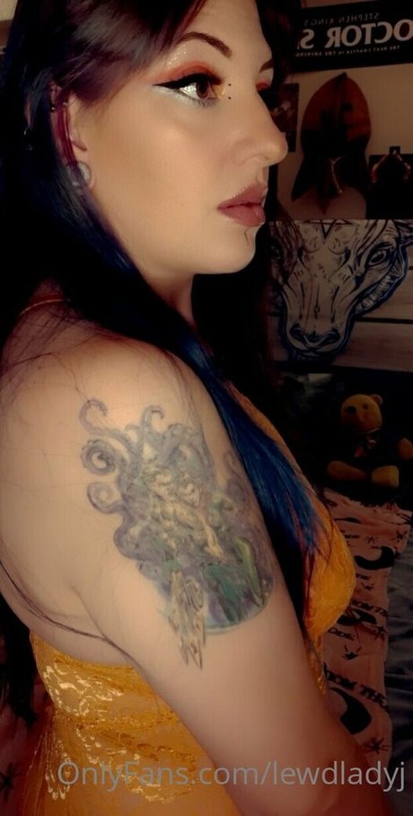 Lewdladyj Profilbild