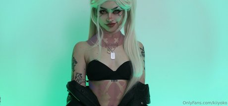 Kiiyoko model nackte bilder