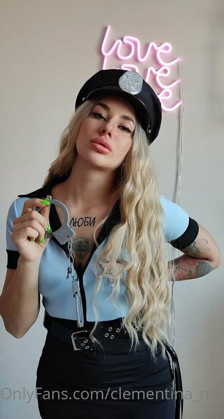 clementina moon nackt pornostar galerie