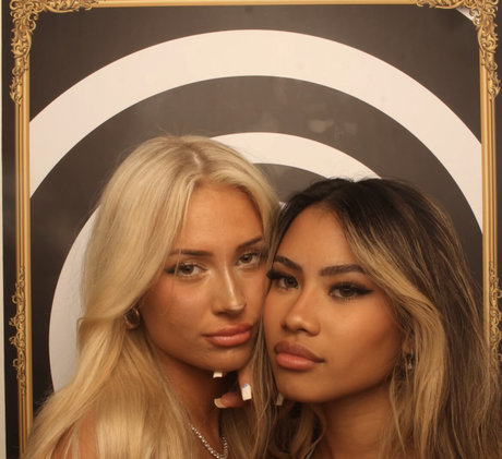 Amber Woods exklusive nackte fotos