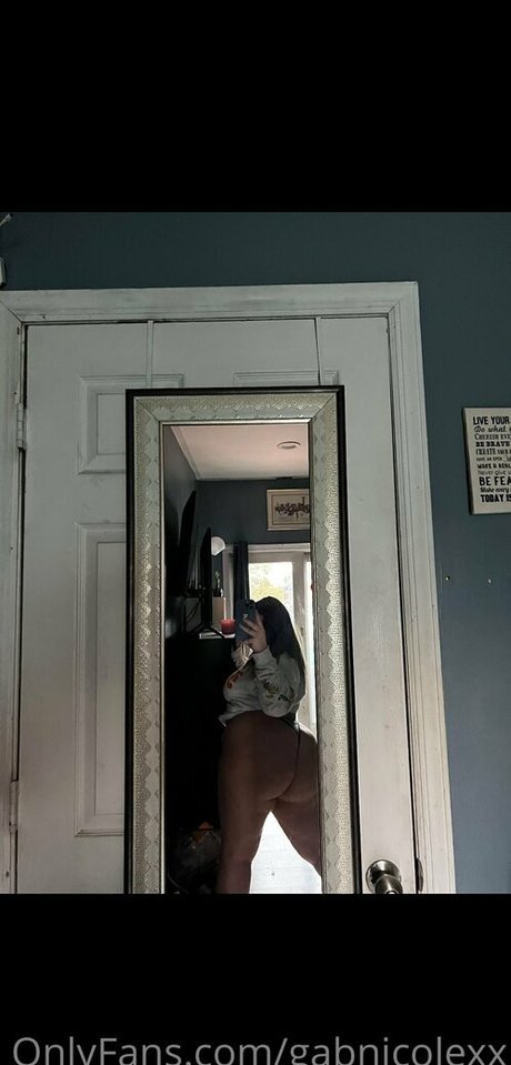 gabnicolexx erotische pornographische foto
