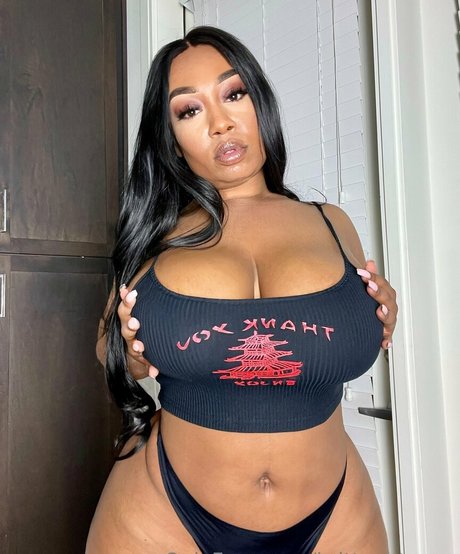 brittneytonee model akt galerie