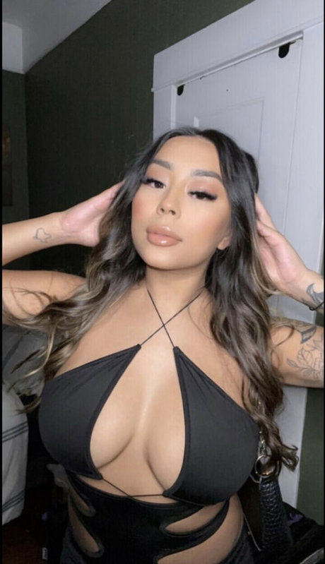 AaliyahCeleste schauspielerin hübsche fotos