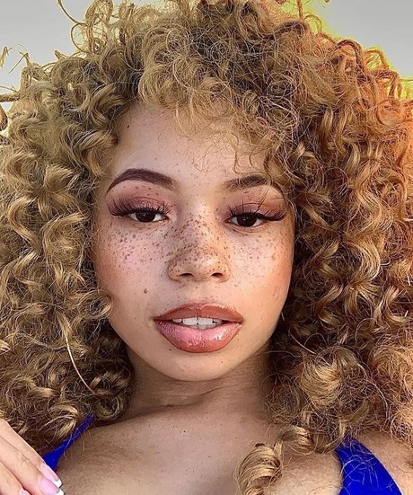 mayaregiii exklusive xxx foto