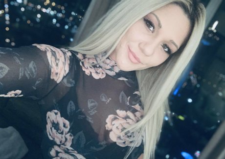 Scarlette James xxx kostenlose bilder