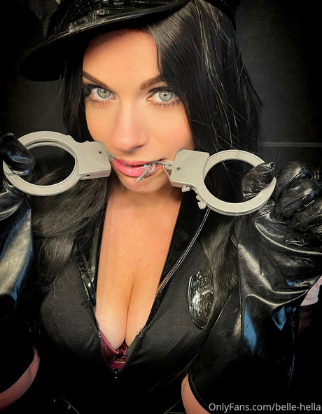 belle hella erwachsene nette fotos