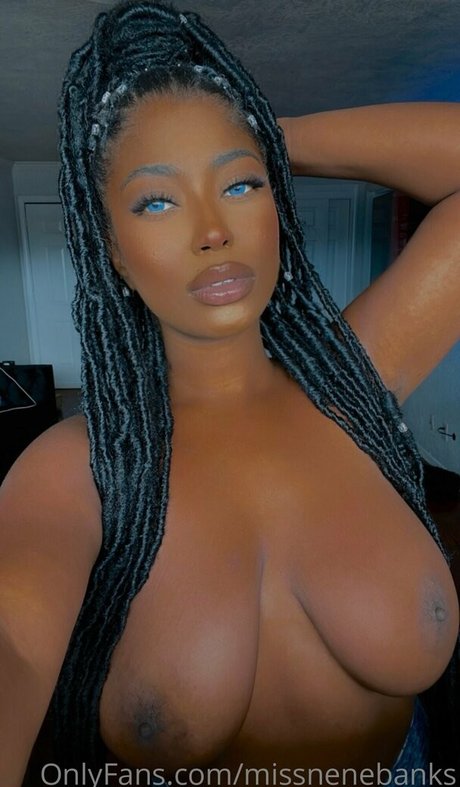 missnenebanks model schöne fotos