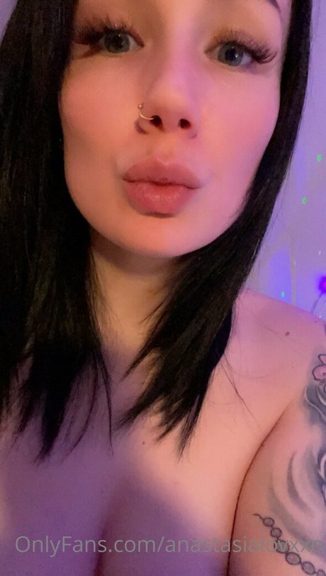 anastasialovxxo freie nackte foto