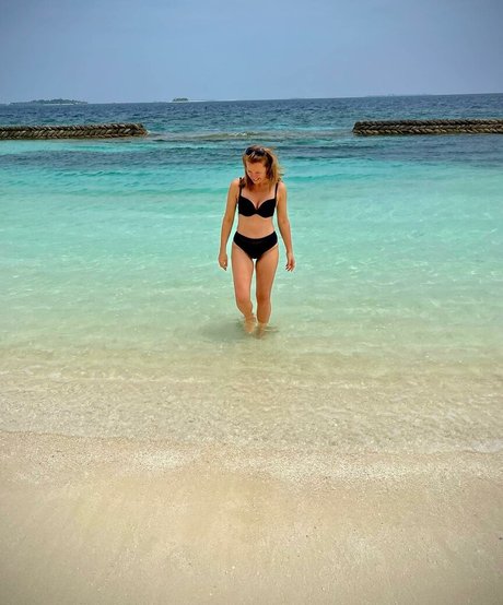 Christina Trevanion perfekte erotische bilder